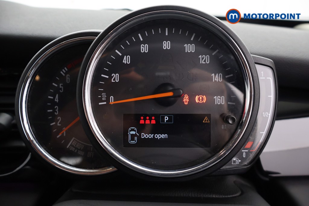Mini Hatchback Cooper Classic Automatic Petrol Hatchback - Stock Number (1655616) - 8th supplementary image