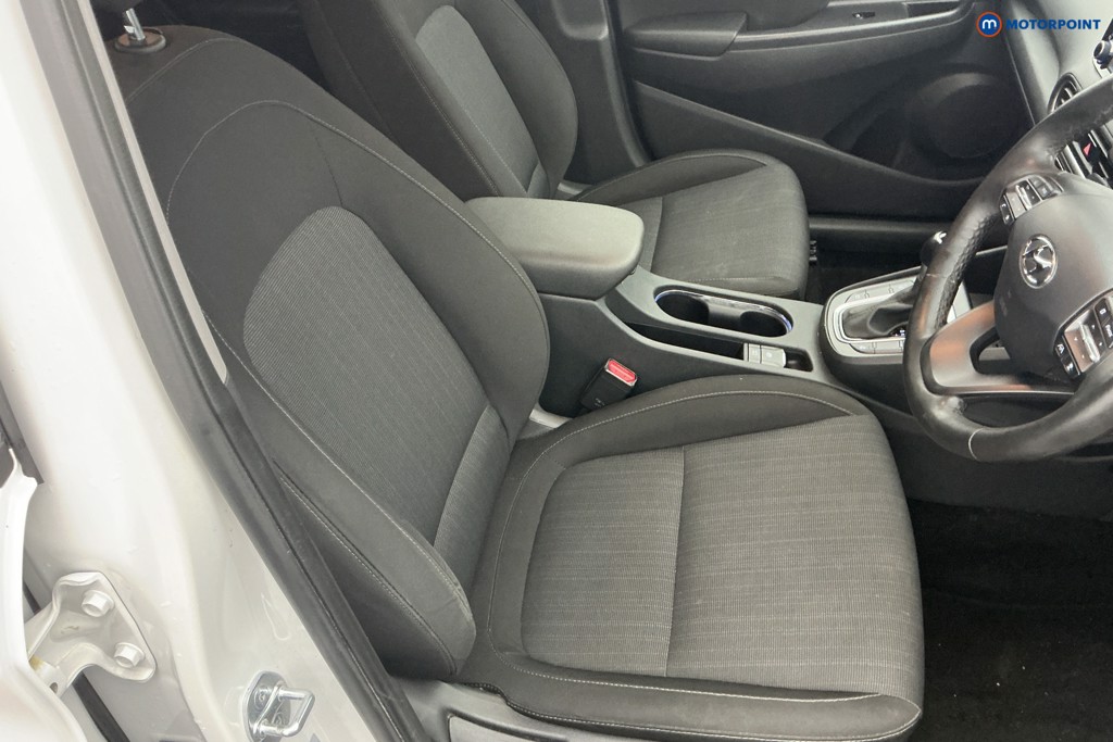 Hyundai Kona Premium Automatic Petrol-Electric Hybrid SUV - Stock Number (1655625) - 5th supplementary image