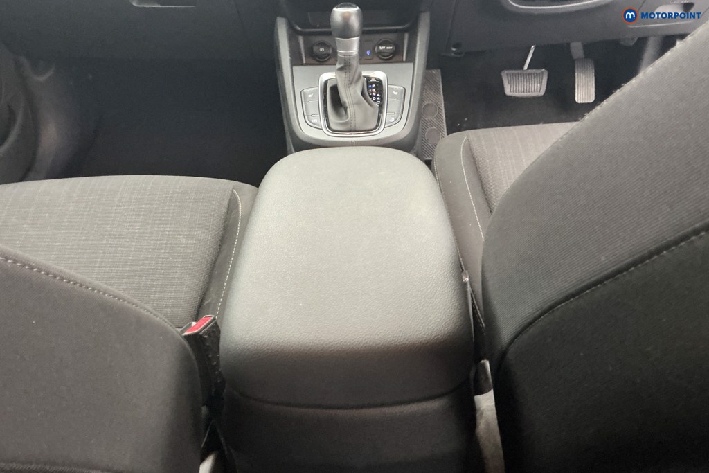 Hyundai Kona Premium Automatic Petrol-Electric Hybrid SUV - Stock Number (1655625) - 11th supplementary image