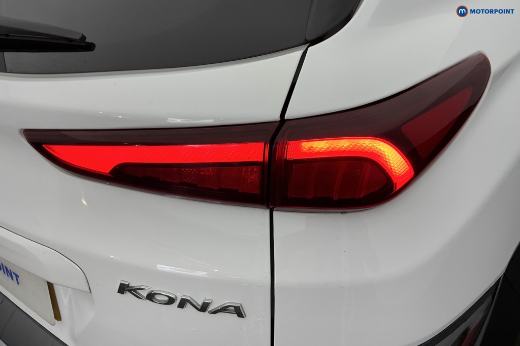 Hyundai Kona Premium Automatic Petrol-Electric Hybrid SUV - Stock Number (1655625) - 30th supplementary image