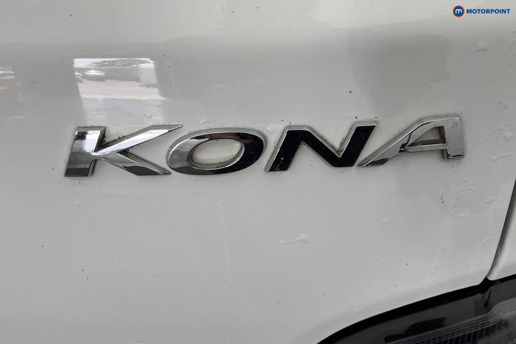 Hyundai Kona Premium Automatic Petrol-Electric Hybrid SUV - Stock Number (1655625) - 32nd supplementary image