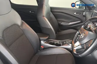 Nissan Juke N-Connecta Automatic Petrol SUV - Stock Number (1655908) - 22nd supplementary image