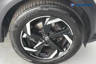 Nissan Juke N-Connecta Automatic Petrol SUV - Stock Number (1655908) - 47th supplementary image