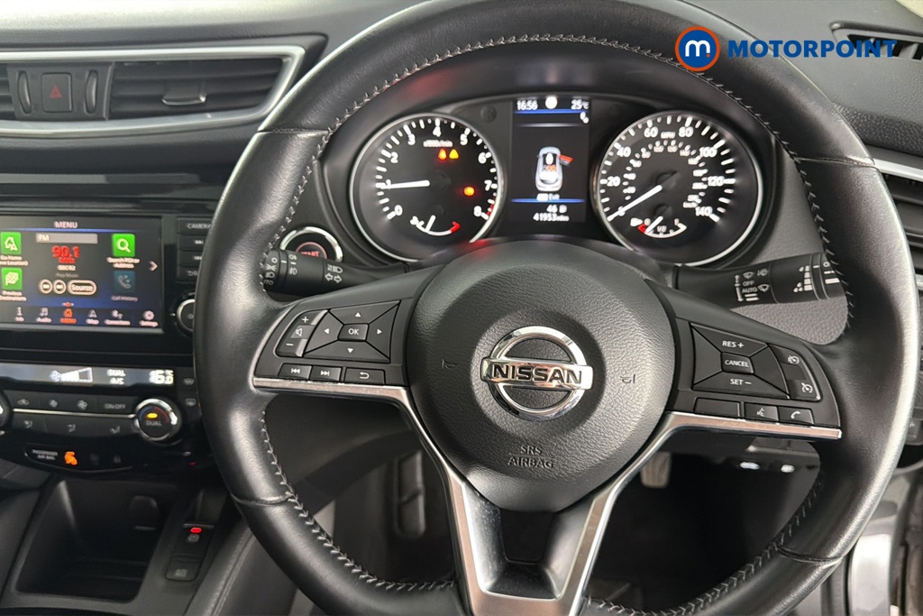 Nissan Qashqai Tekna Manual Petrol SUV - Stock Number (1656076) - 2nd supplementary image
