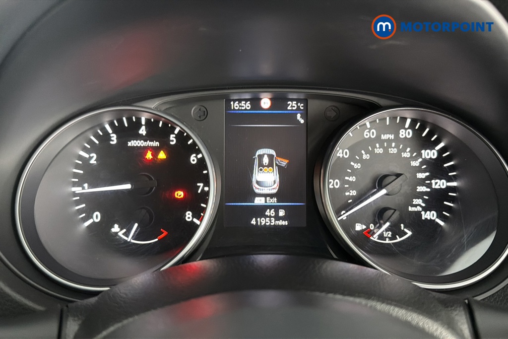 Nissan Qashqai Tekna Manual Petrol SUV - Stock Number (1656076) - 7th supplementary image