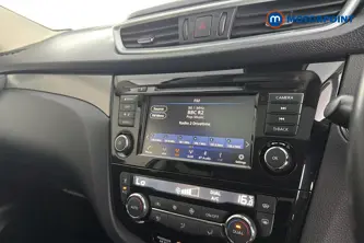 Nissan Qashqai Tekna Manual Petrol SUV - Stock Number (1656076) - 8th supplementary image