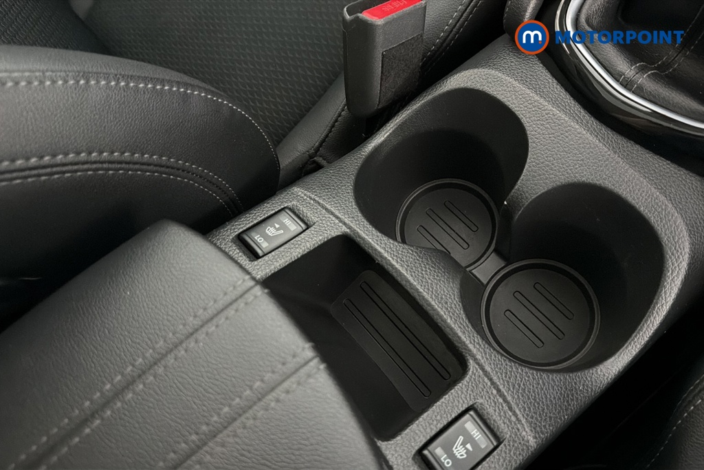 Nissan Qashqai Tekna Manual Petrol SUV - Stock Number (1656076) - 16th supplementary image