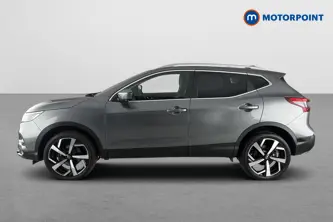 Nissan Qashqai Tekna Manual Petrol SUV - Stock Number (1656076) - Drivers side