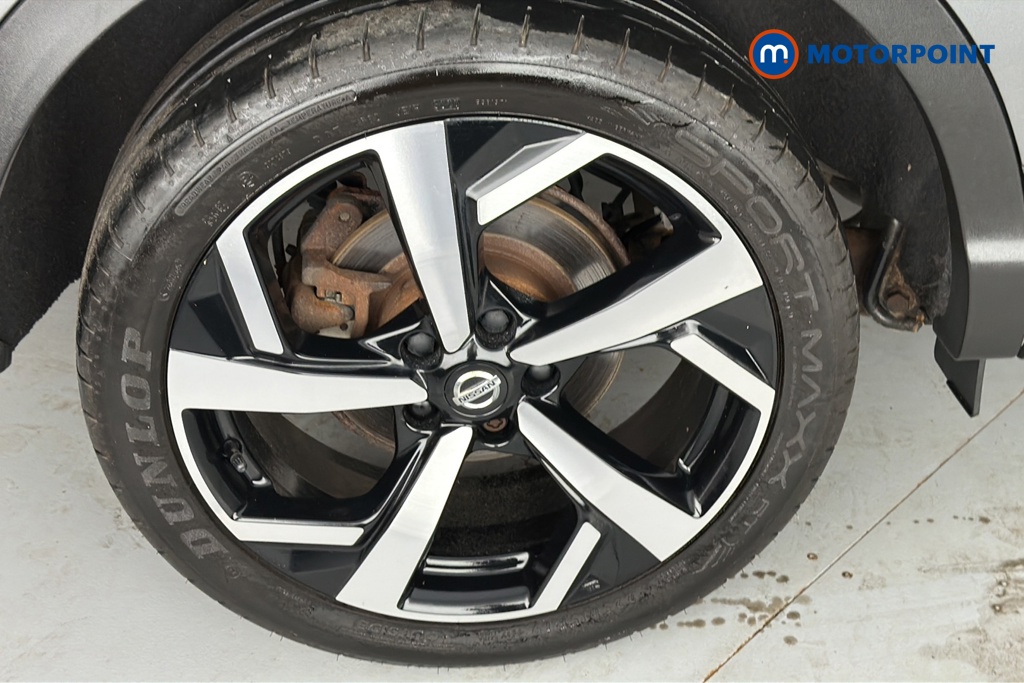 Nissan Qashqai Tekna Manual Petrol SUV - Stock Number (1656076) - 46th supplementary image