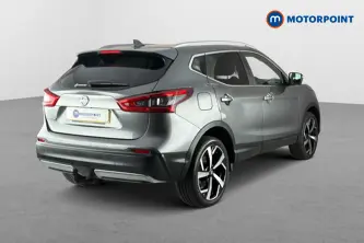 Nissan Qashqai Tekna Manual Petrol SUV - Stock Number (1656076) - Passenger side rear corner