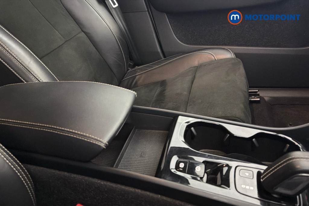 Volvo Xc40 R Design Automatic Petrol Plug-In Hybrid SUV - Stock Number (1656108) - 13th supplementary image