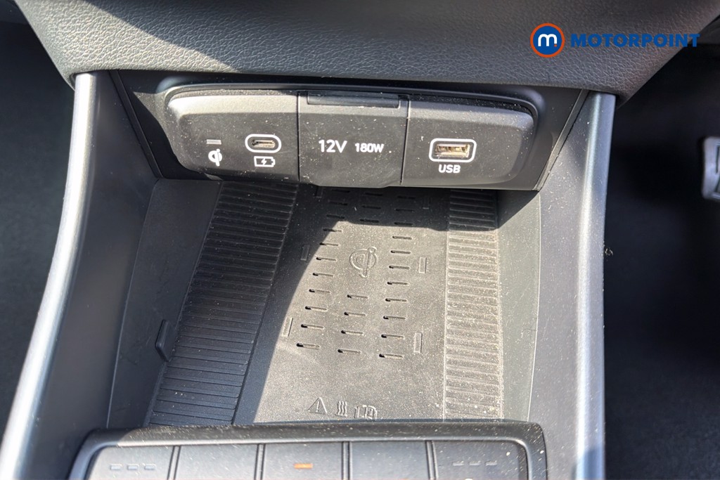 Hyundai I20 Ultimate Automatic Petrol Hatchback - Stock Number (1656412) - 17th supplementary image