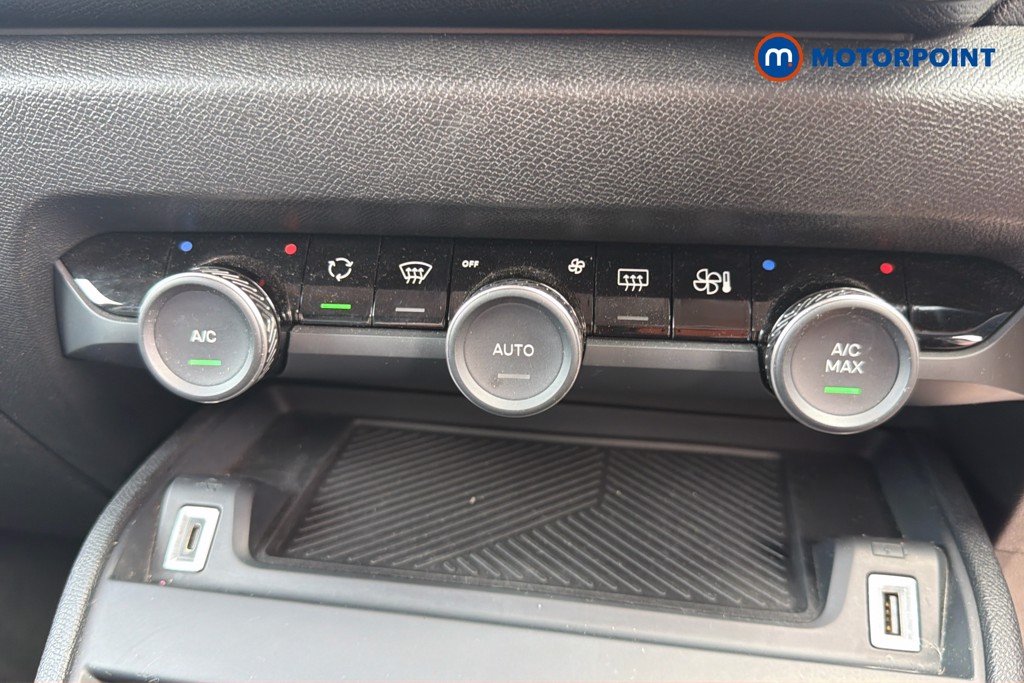 Citroen C4 Plus Manual Petrol Hatchback - Stock Number (1656655) - 12th supplementary image