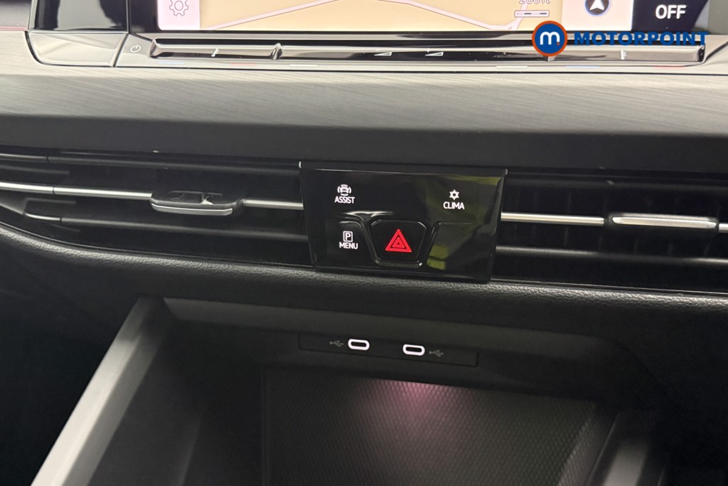 Volkswagen Golf Style Manual Petrol Hatchback - Stock Number (1657790) - 13th supplementary image