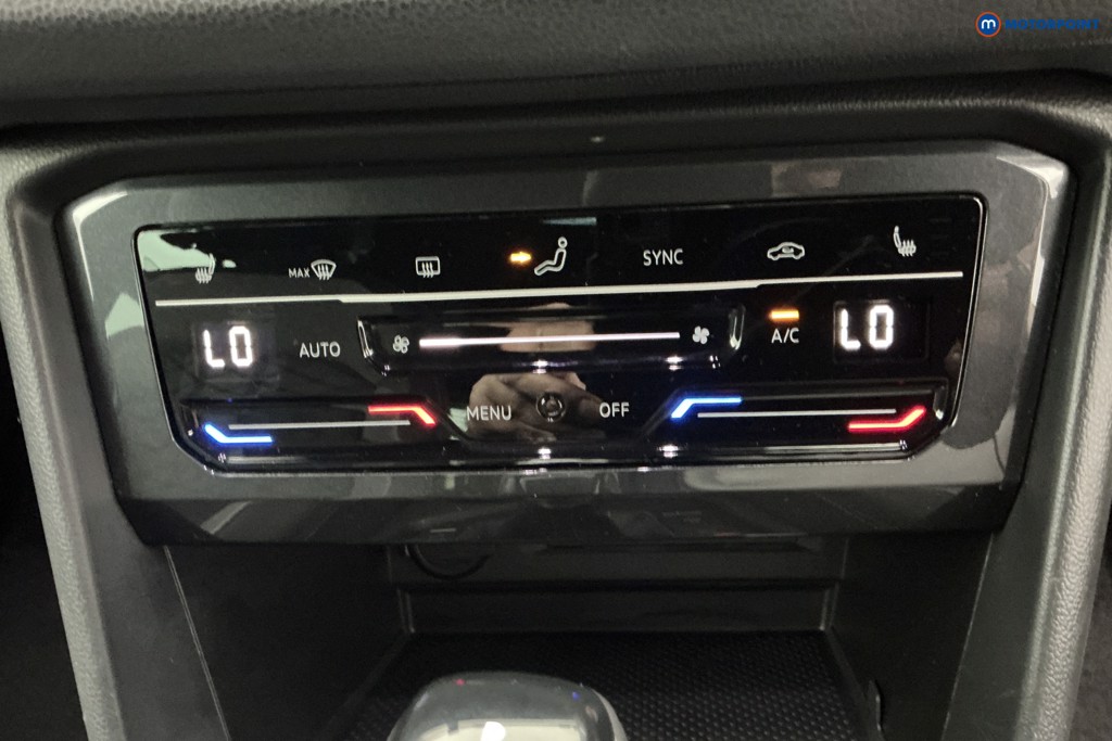 Volkswagen Tiguan R-Line Automatic Petrol SUV - Stock Number (1657847) - 15th supplementary image