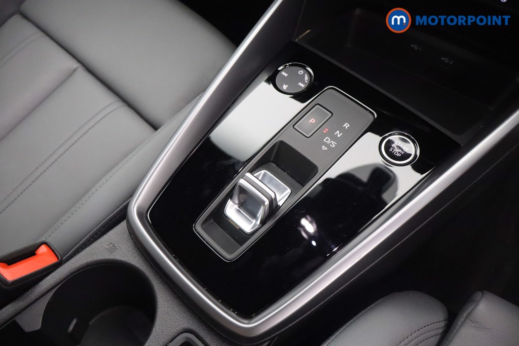Audi A3 S Line Automatic Petrol Plug-In Hybrid Hatchback - Stock Number (1658336) - 5th supplementary image