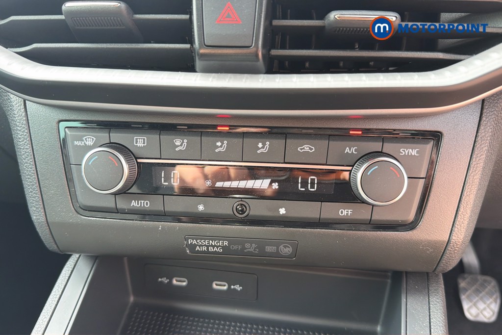 Seat Ibiza Xcellence Lux Manual Petrol Hatchback - Stock Number (1658537) - 12th supplementary image