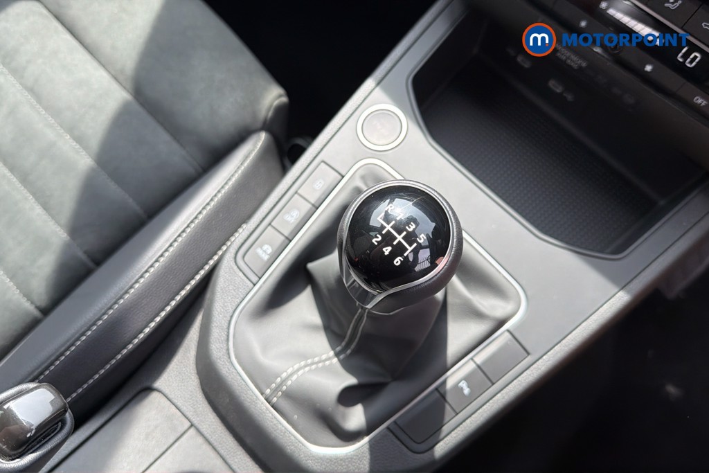 Seat Ibiza Xcellence Lux Manual Petrol Hatchback - Stock Number (1658537) - 15th supplementary image