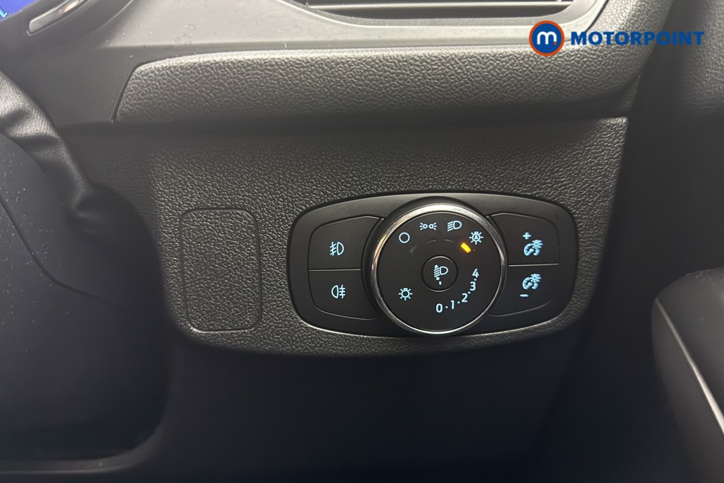 Ford Focus Titanium X Edition Manual Petrol Hatchback - Stock Number (1658565) - 18th supplementary image