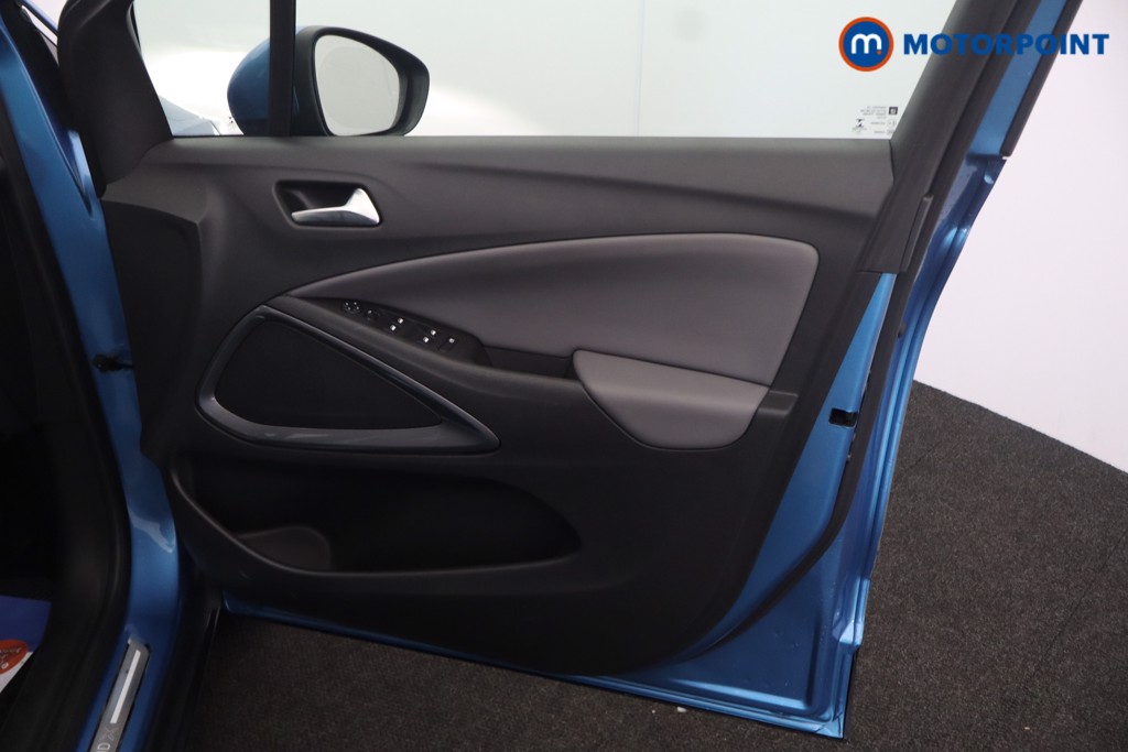 Vauxhall Crossland X Elite Manual Petrol SUV - Stock Number (1658925) - 13th supplementary image