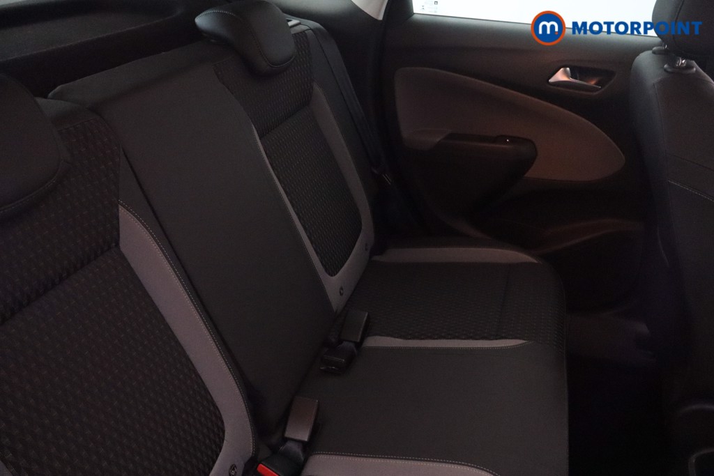 Vauxhall Crossland X Elite Manual Petrol SUV - Stock Number (1658925) - 17th supplementary image
