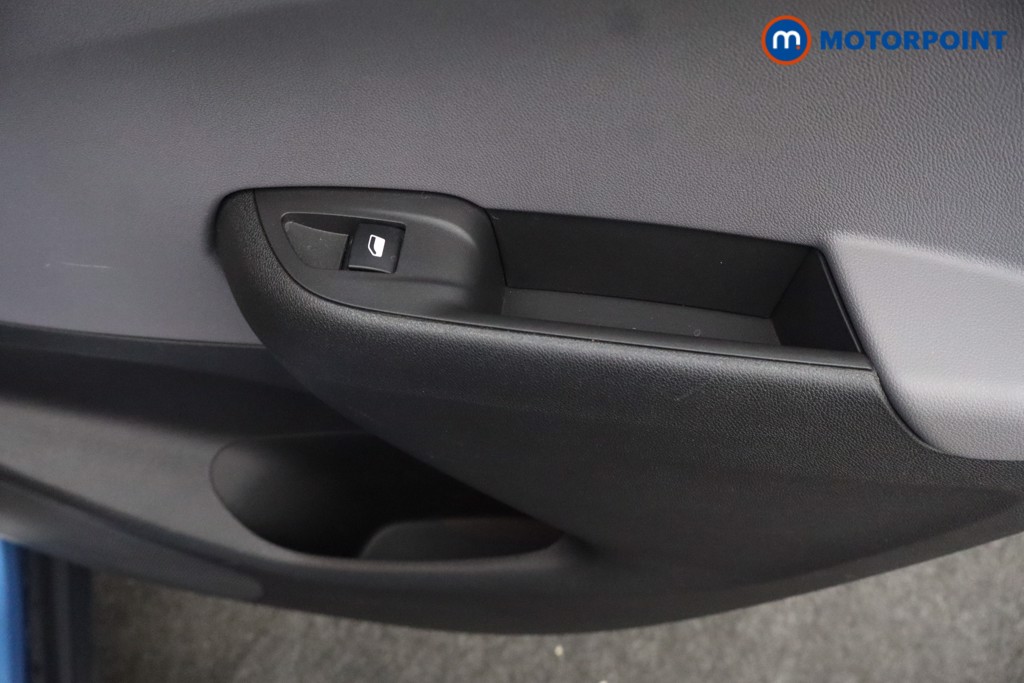 Vauxhall Crossland X Elite Manual Petrol SUV - Stock Number (1658925) - 20th supplementary image