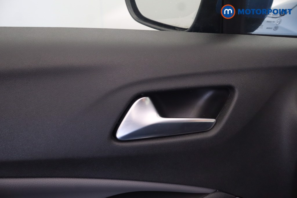 Vauxhall Crossland X Elite Manual Petrol SUV - Stock Number (1658925) - 32nd supplementary image