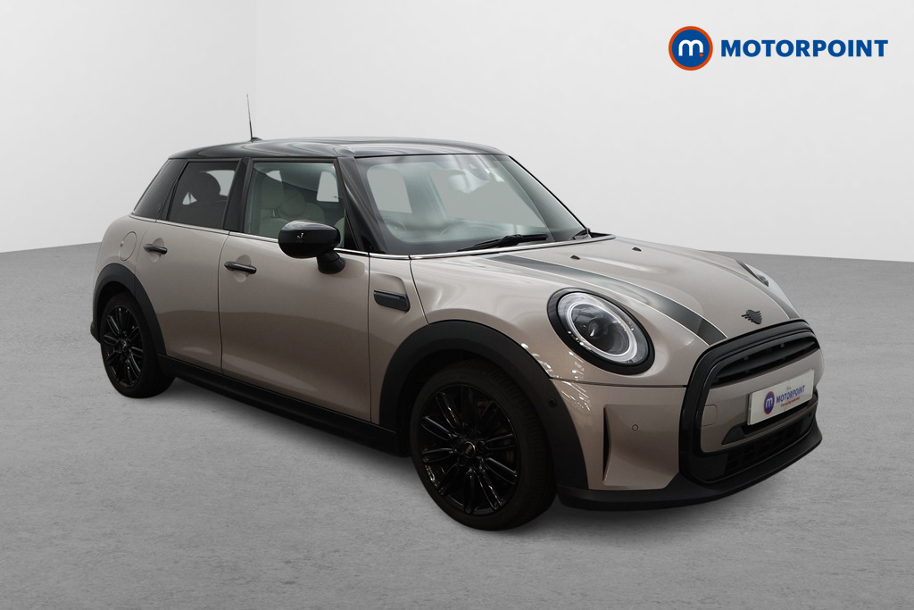 MINI Hatchback listing photo