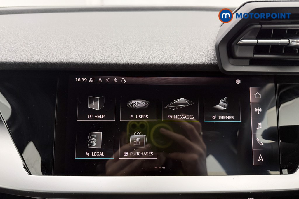 Audi A3 Technik Manual Petrol Hatchback - Stock Number (1659359) - 4th supplementary image