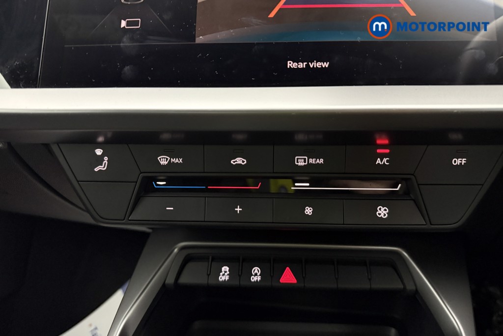 Audi A3 Technik Manual Petrol Hatchback - Stock Number (1659359) - 9th supplementary image