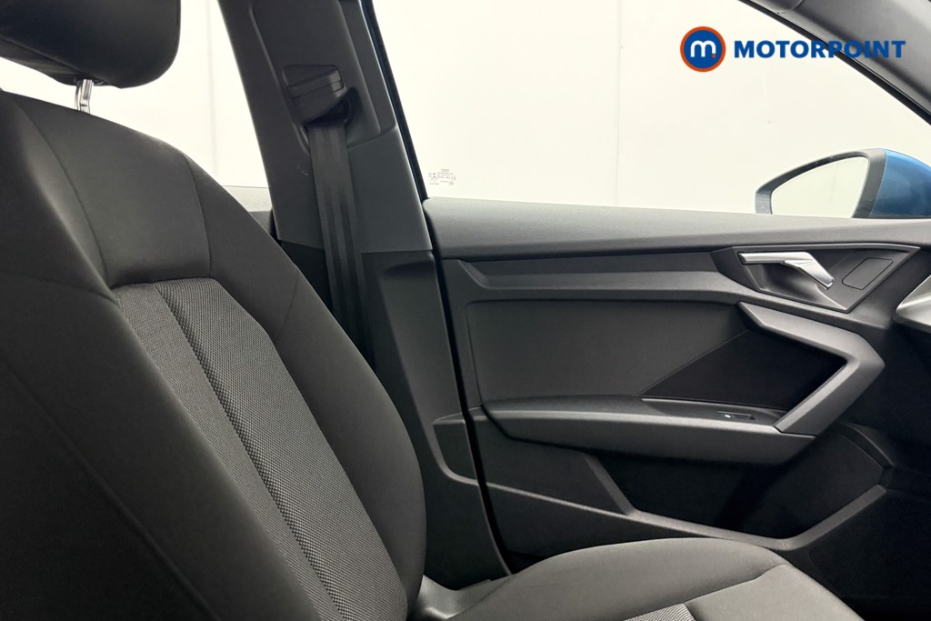Audi A3 Technik Manual Petrol Hatchback - Stock Number (1659359) - 16th supplementary image
