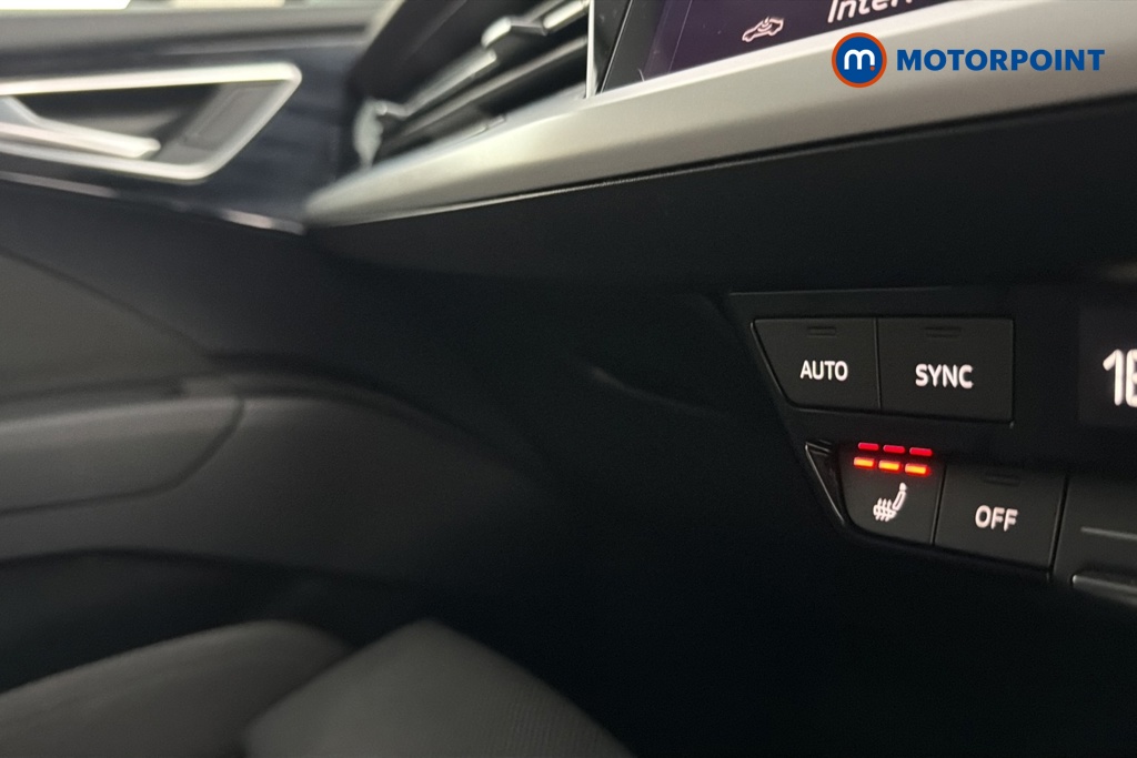 Audi Q4 Sport Automatic Electric SUV - Stock Number (1659678) - 14th supplementary image