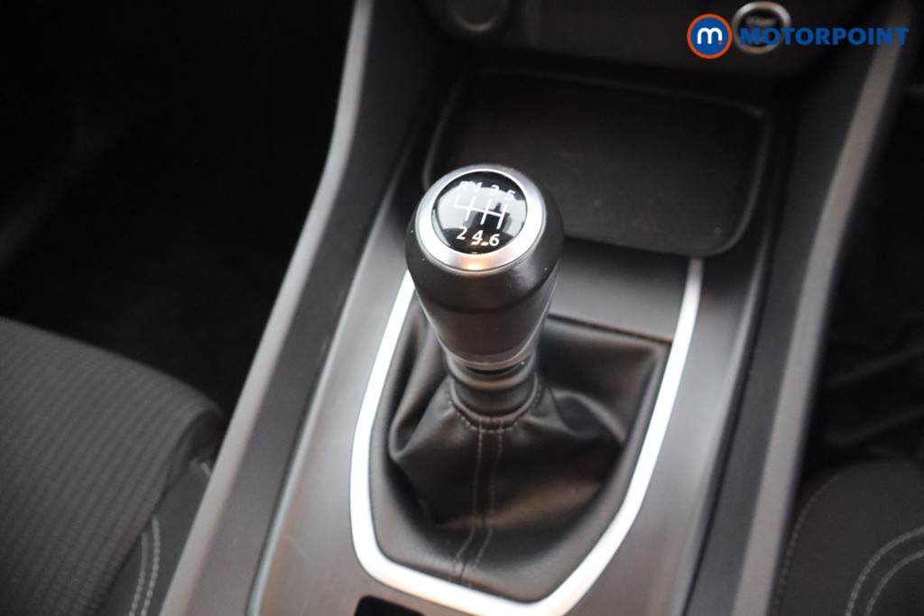 Nissan Qashqai Acenta Premium Manual Petrol SUV - Stock Number (1660211) - 4th supplementary image
