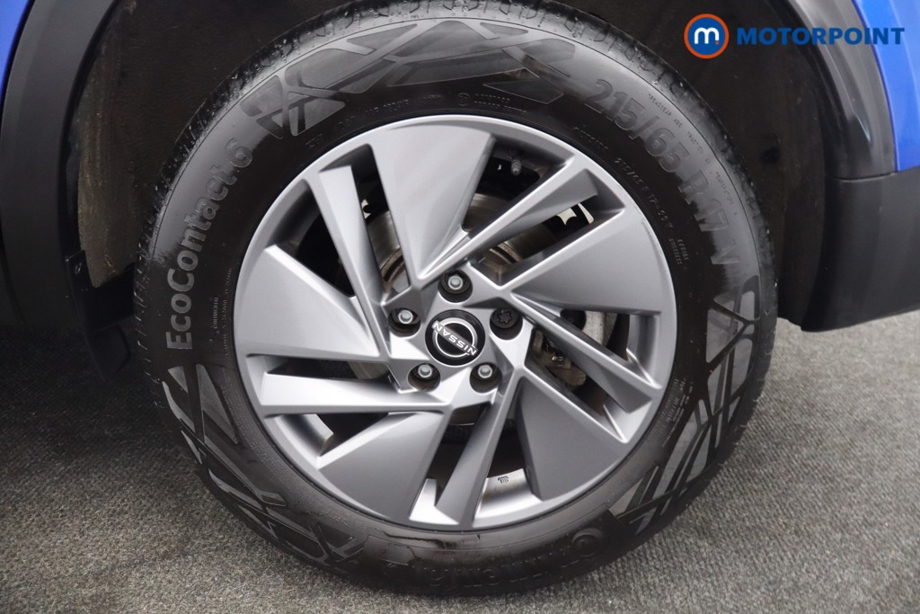 Nissan Qashqai Acenta Premium Manual Petrol SUV - Stock Number (1660211) - 18th supplementary image