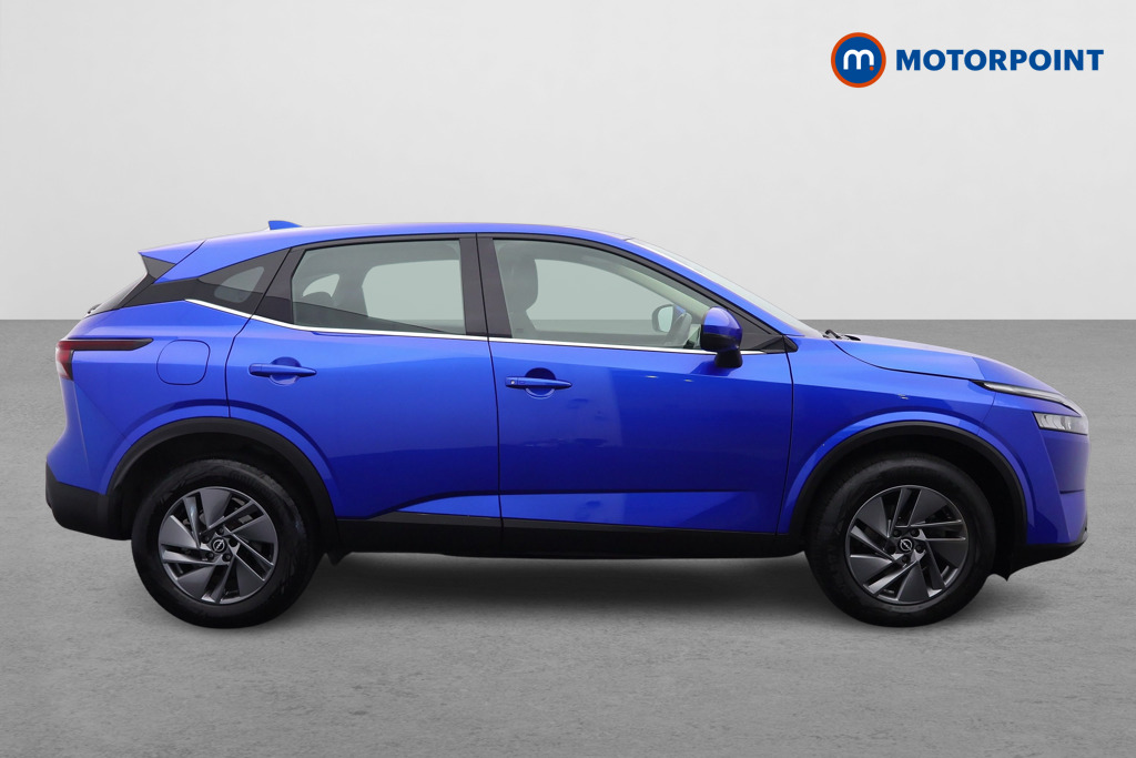 Nissan Qashqai Acenta Premium Manual Petrol SUV - Stock Number (1660211) - Drivers side