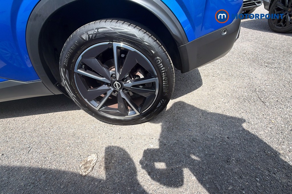 Nissan Qashqai Tekna Automatic Petrol-Electric Hybrid SUV - Stock Number (1660382) - 39th supplementary image