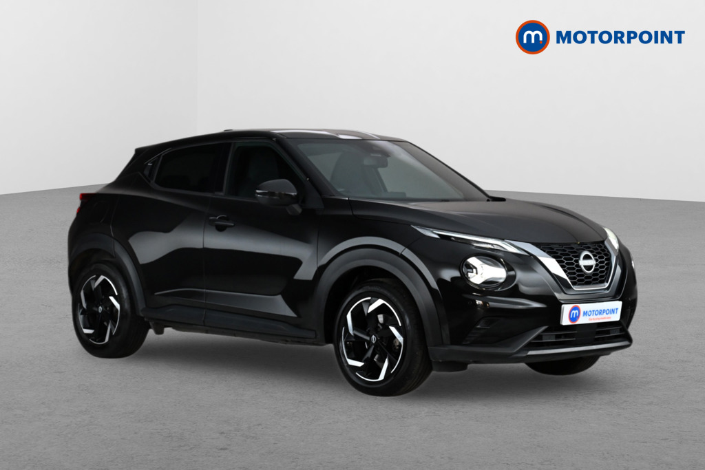 Nissan Juke N-Connecta Manual Petrol SUV - Stock Number (1660521) - Drivers side front corner