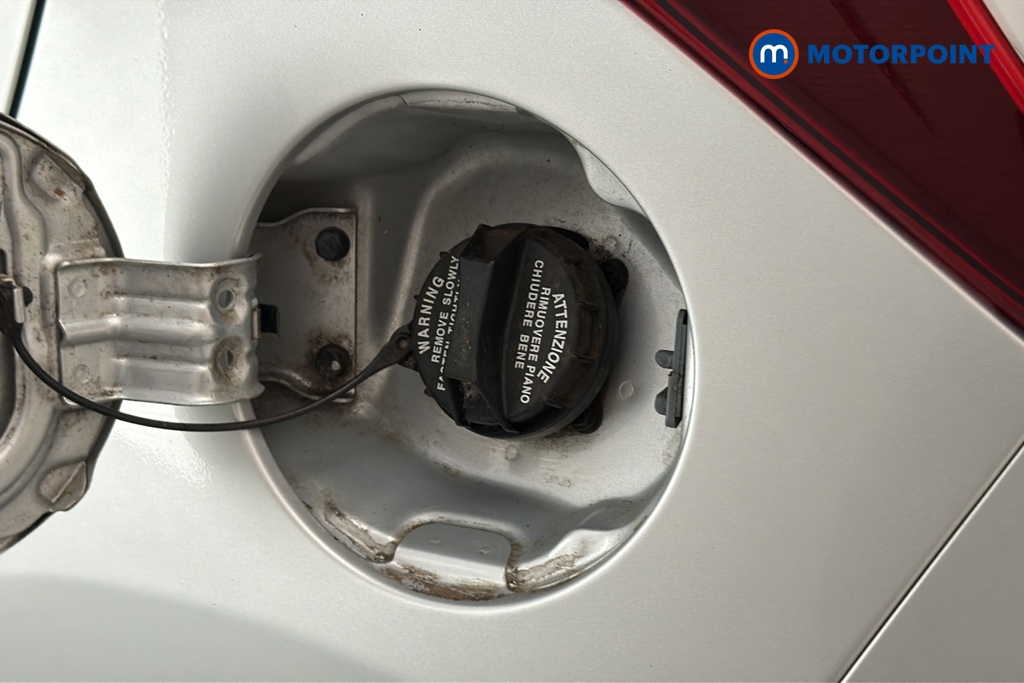 Hyundai I10 SE Manual Petrol Hatchback - Stock Number (1660615) - 41st supplementary image