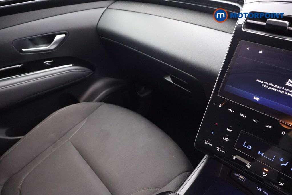 Hyundai Tucson Premium Automatic Petrol Plug-In Hybrid SUV - Stock Number (1660824) - 12th supplementary image