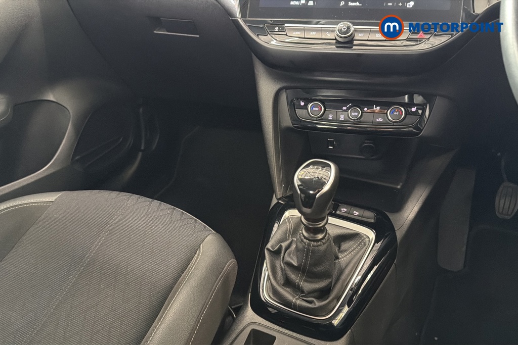 Vauxhall Corsa Elite Nav Premium Manual Petrol Hatchback - Stock Number (1661250) - 15th supplementary image