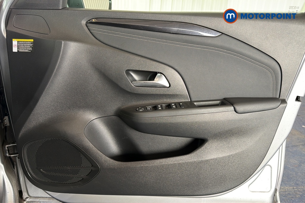Vauxhall Corsa Elite Nav Premium Manual Petrol Hatchback - Stock Number (1661250) - 18th supplementary image