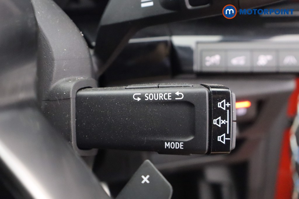 Renault Austral Techno Esprit Alpine Automatic Petrol-Electric Hybrid SUV - Stock Number (1661930) - 9th supplementary image