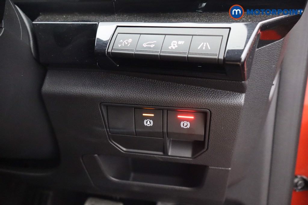 Renault Austral Techno Esprit Alpine Automatic Petrol-Electric Hybrid SUV - Stock Number (1661930) - 10th supplementary image
