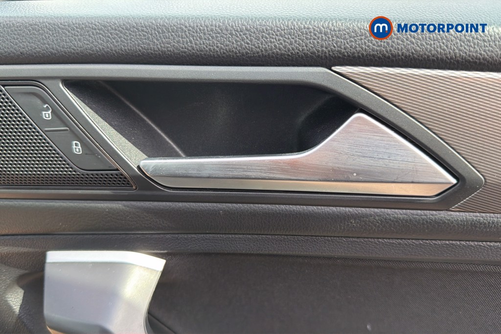 Volkswagen Tiguan Allspace Life Automatic Petrol SUV - Stock Number (1661936) - 42nd supplementary image