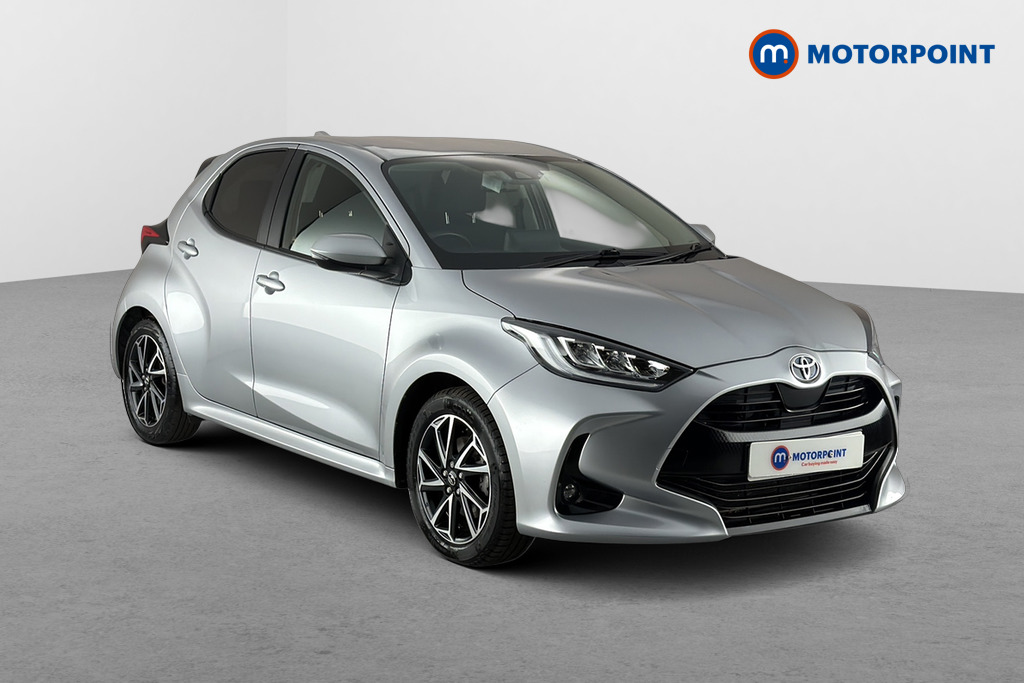 Toyota Yaris Design Automatic Petrol-Electric Hybrid Hatchback - Stock Number (1661995) - Drivers side front corner