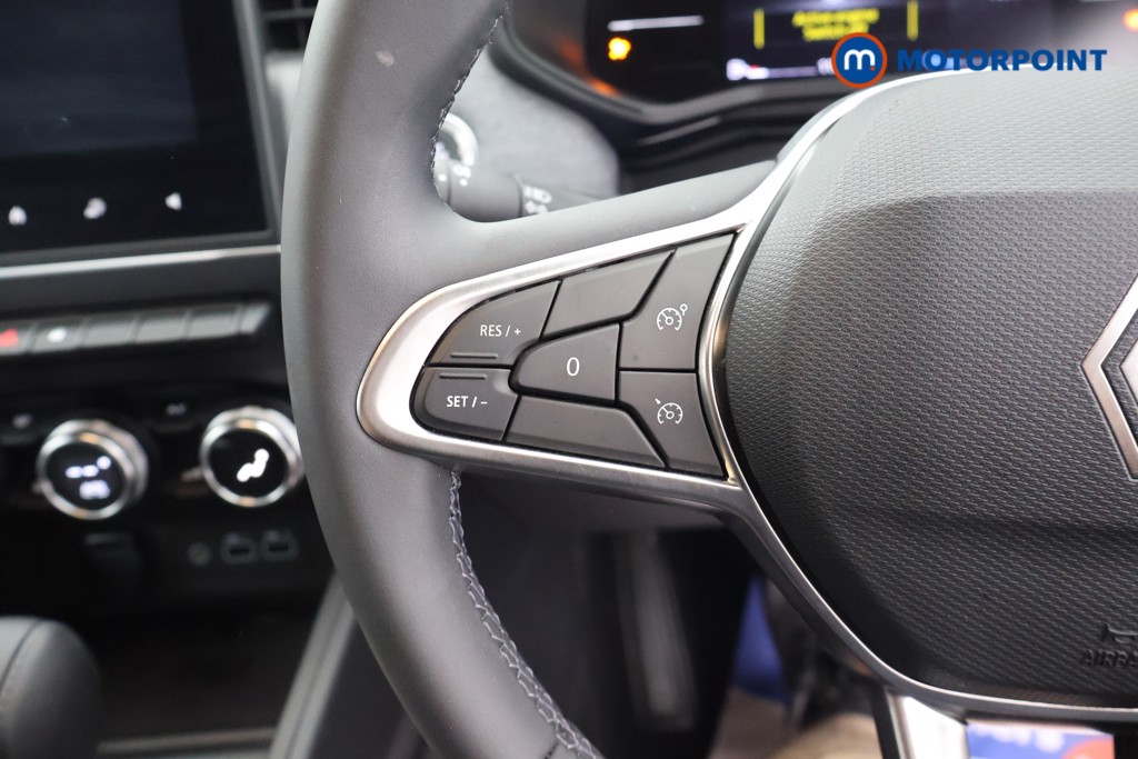 Renault Clio Techno Automatic Petrol-Electric Hybrid Hatchback - Stock Number (1662236) - 2nd supplementary image