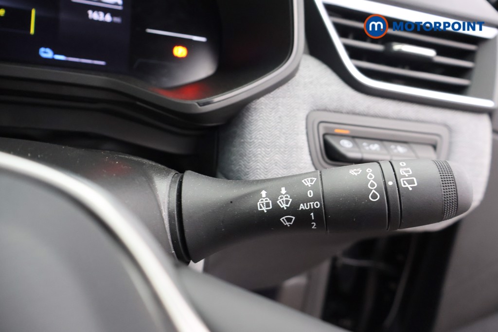 Renault Clio Techno Automatic Petrol-Electric Hybrid Hatchback - Stock Number (1662236) - 6th supplementary image