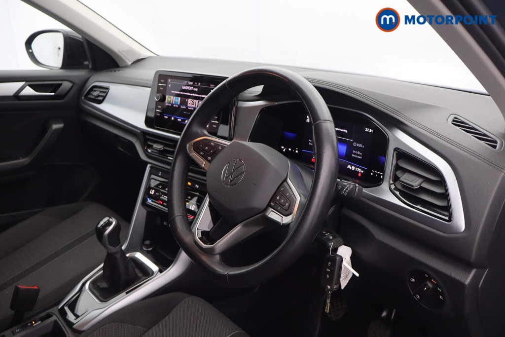 Volkswagen T-Roc Life Manual Petrol SUV - Stock Number (1662590) - 1st supplementary image