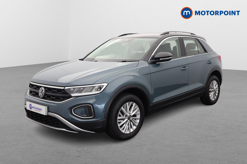 Volkswagen T-Roc Life Manual Petrol SUV - Stock Number (1662590) - Passenger side front corner