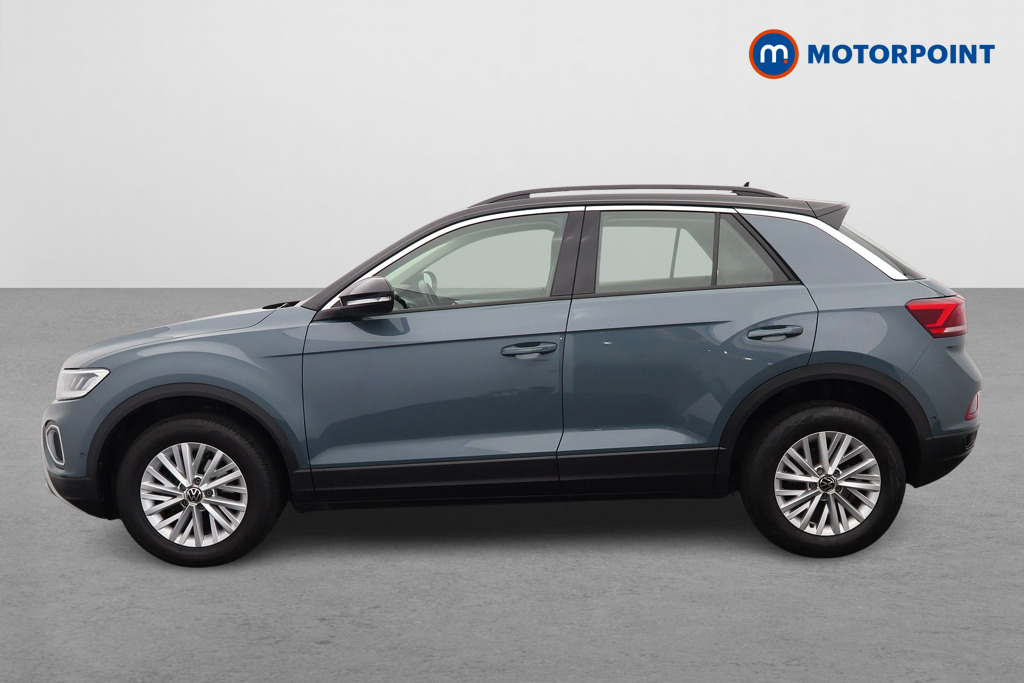 Volkswagen T-Roc Life Manual Petrol SUV - Stock Number (1662590) - Passenger side